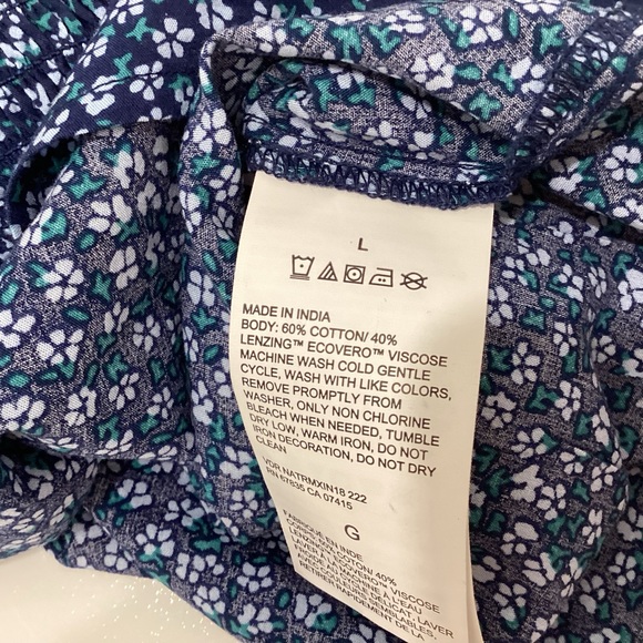 Ladies Nautica summer top. - Picture 7 of 8